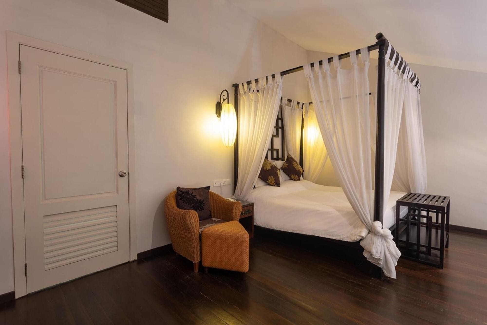 Hotel Puri Melaka Kültér fotó