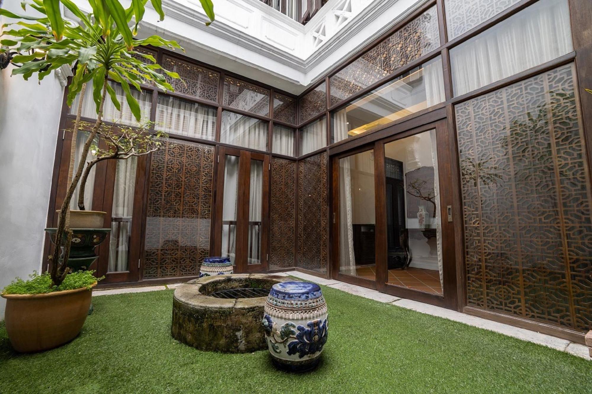 Hotel Puri Melaka Kültér fotó